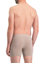 Afbeelding in Gallery-weergave laden, NOSHORT performance - invisible khaki - achterkant